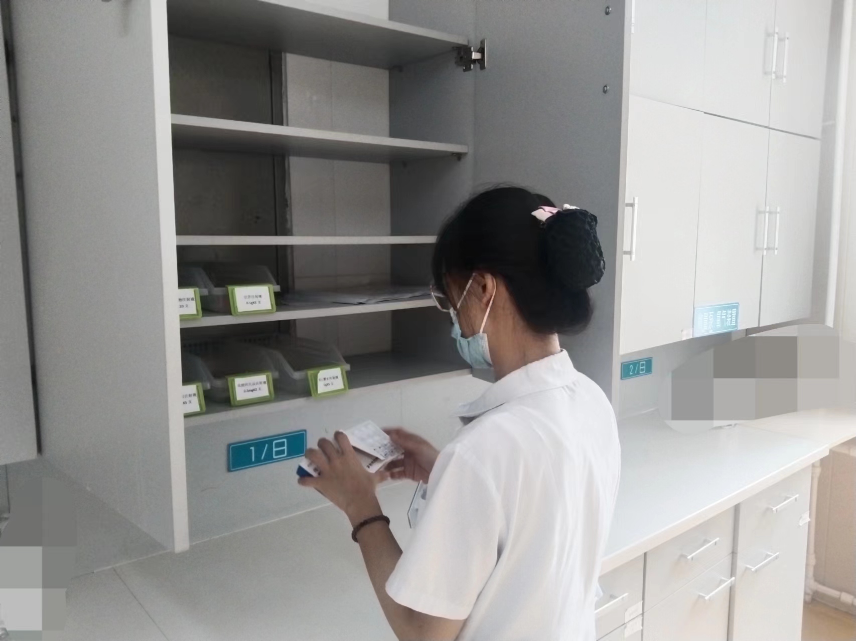f58a59a882c845fbfdde6b9e759a981.jpg